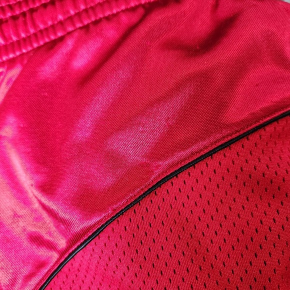 VTG AND1 Mens Medium Red Black Basketball‎ Court Shorts Drawstring Pockets Y2k - Picture 7 of 10